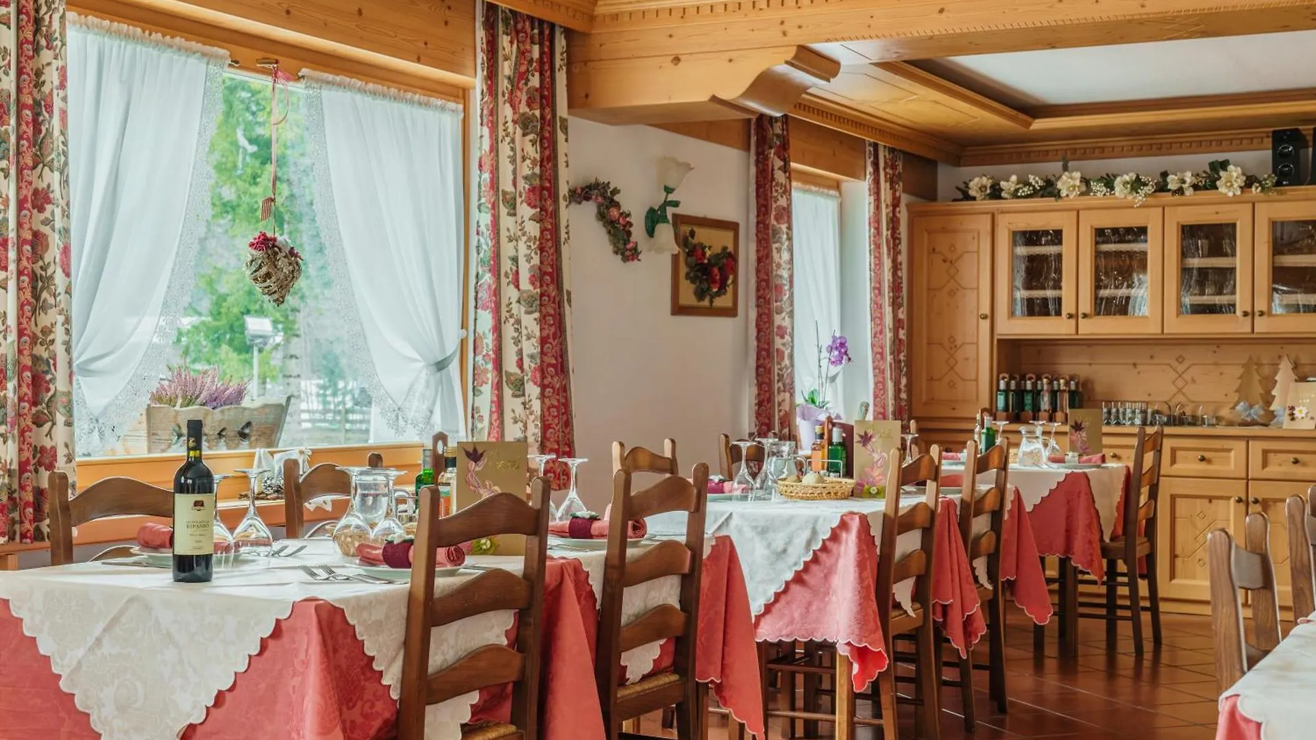 Hotel Edelweiss Val di Zoldo 3*,
